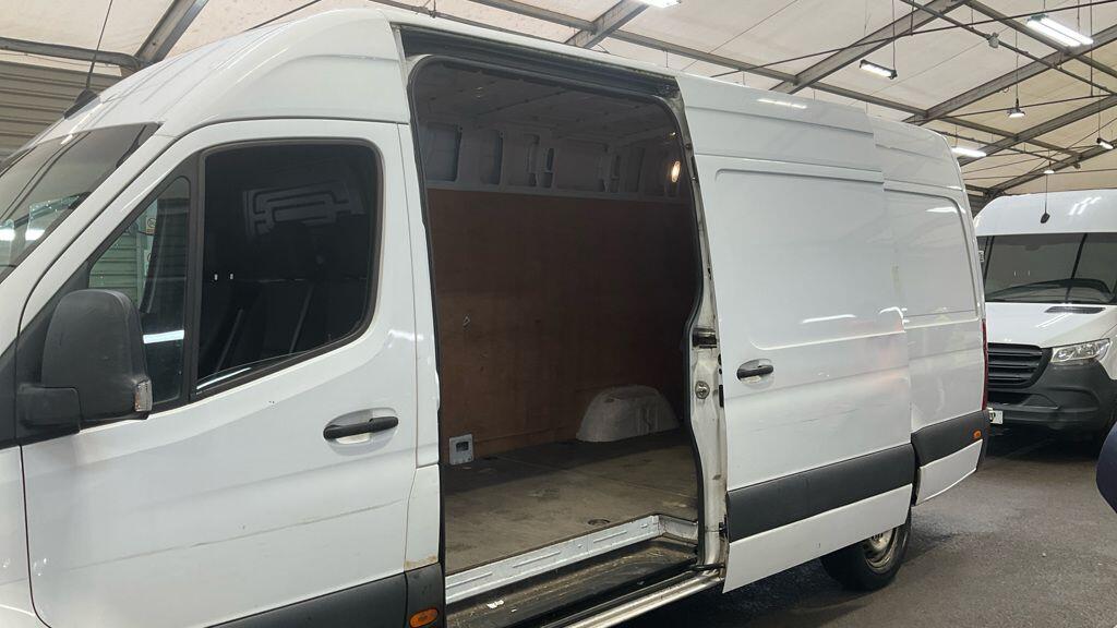 Mercedes-Benz Sprinter